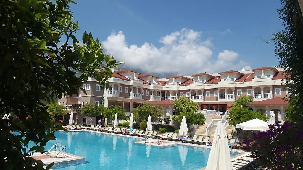 Garden Resort Bergamot-1